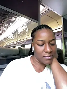 GirthGoddessCoco webcam