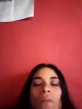 KiaraDoll webcam