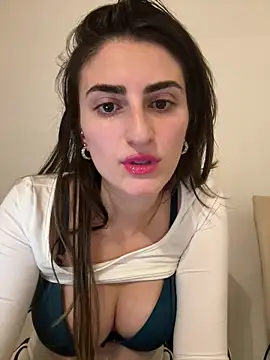  OliviaBaby- chat room