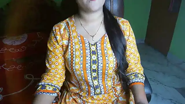 BengaliQueenStar webcam