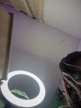 aurora_divine webcam
