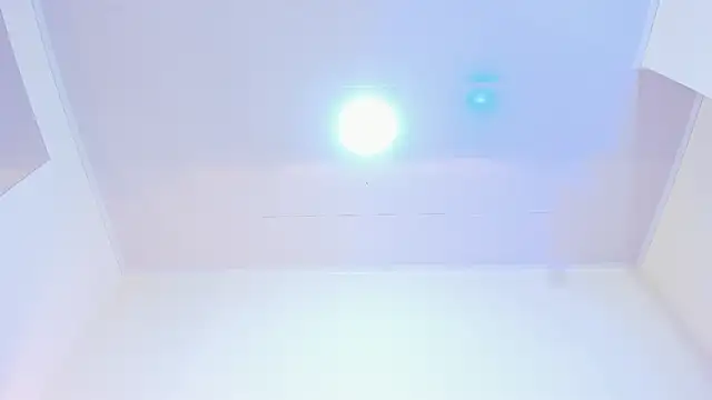 thamiina_ webcam