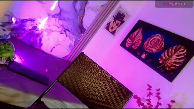 Aranza_Dollts webcam