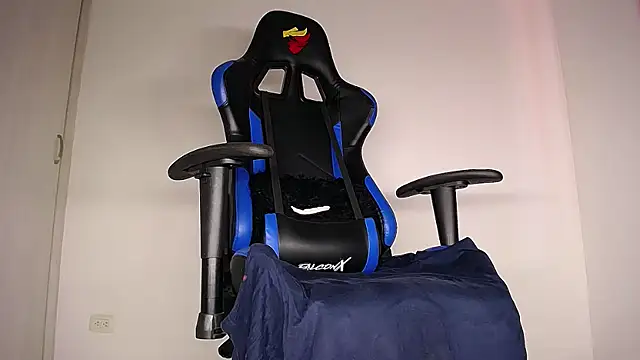 MAXJONES_2 webcam