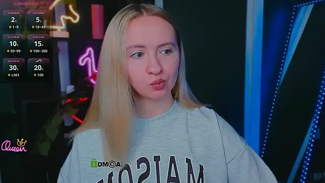 mila_glow1 webcam