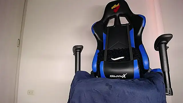 MAXJONES_2 webcam