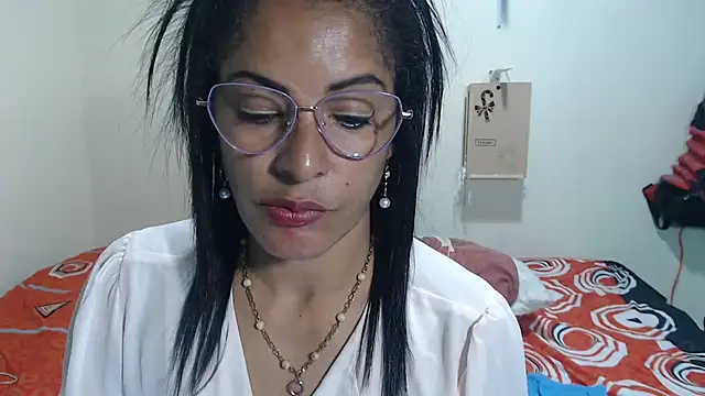 kateleyagrey webcam