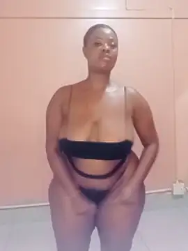 Luciouslips00 webcam