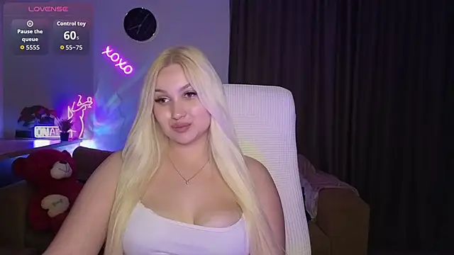 adrelaxina - Adrelaxina's free webcam - UK Sex Cams