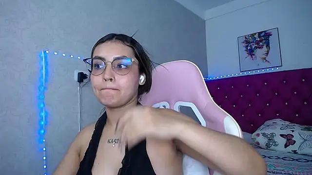 kathe-mills235 webcam
