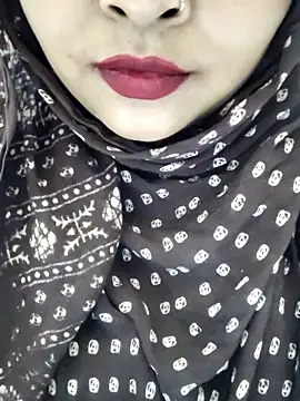 Indian-Nazia live sex cam