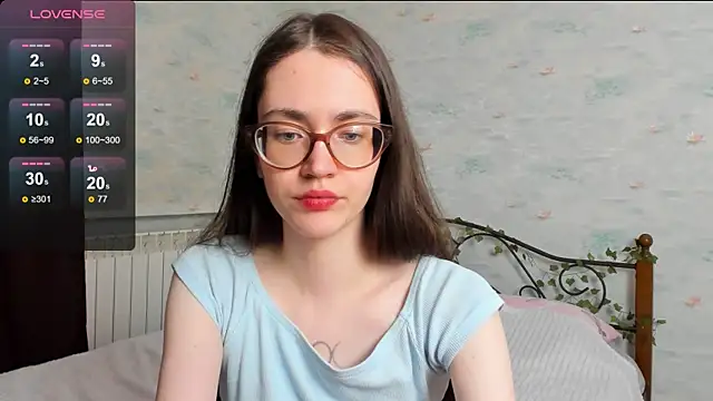 bellacatlovesmeat webcam
