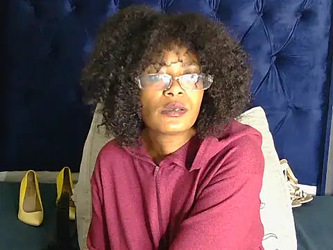 JazzyjazzXXX webcam