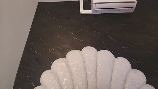 kissme_luna webcam