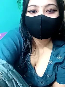 Webcam Model (Porimoni22)  is live.Free join now!