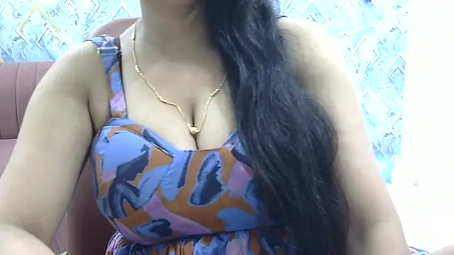 zoyaa-sexy