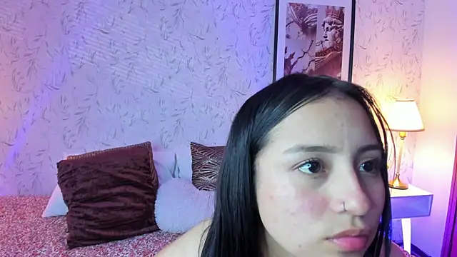 Leah_Brm webcam