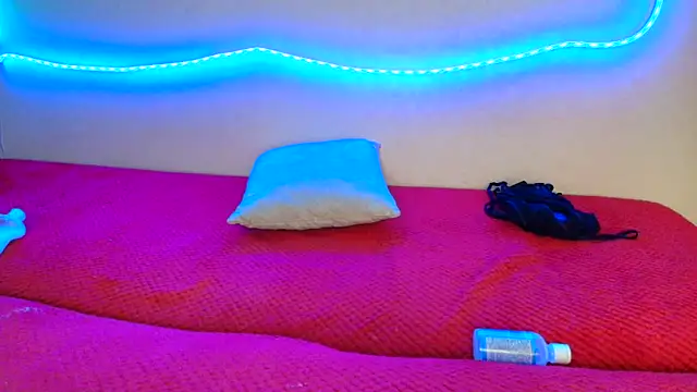fitkitty_19 webcam