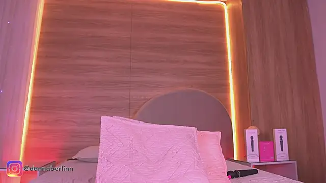 danna_berlin_ webcam
