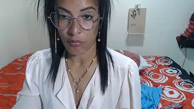 kateleyagrey webcam