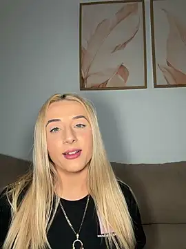 Strongqueen chat room