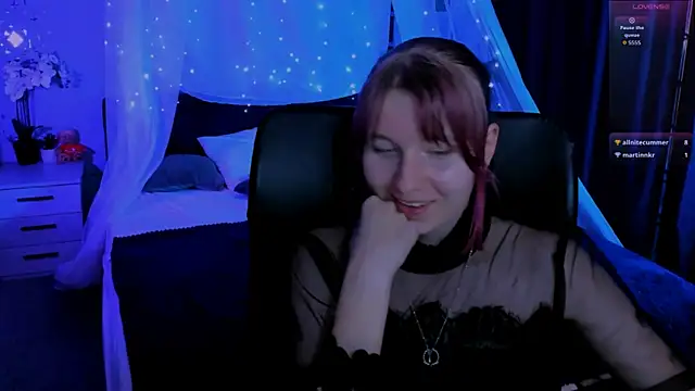 gloria_bubble webcam