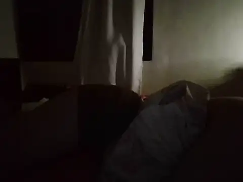 MakeMeCumAhh webcam