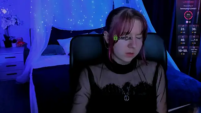 gloria_bubble webcam