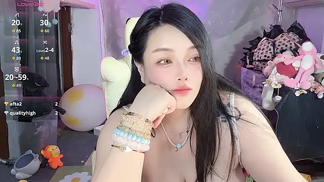 jiuer-88 - Jiuer-88's free webcam - UK Sex Cams
