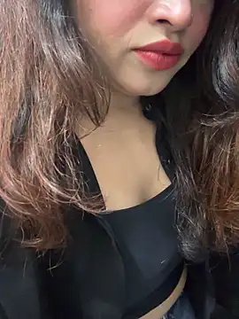 Webcam Model (riya_sharma11)  is live.Free join now!