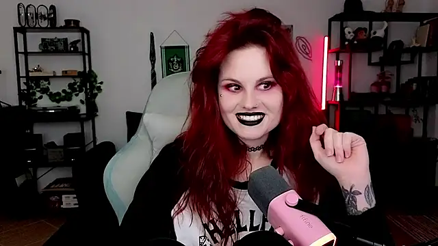Della_Ideal webcam