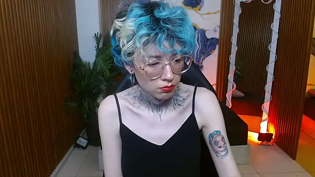 Lyra_tay webcam