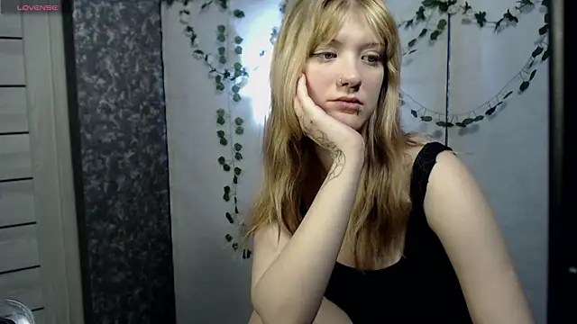 Lina_Wi webcam