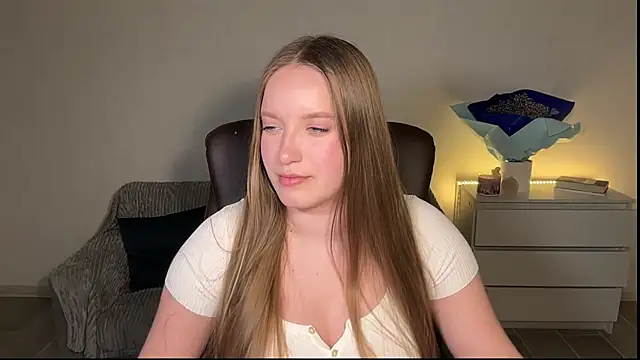 EvaMaddison webcam