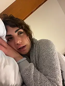 tesaa1212 - Tesaa1212's free webcam - UK Sex Cams