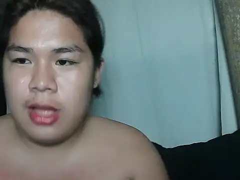 huntrix2025 (M twink) - my goa is to build my dream house