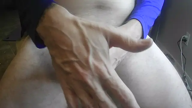 captthickedgerton (M mature) - SMOKE AND MASTERBATE MANICALLY