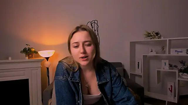 Lulu___Moon webcam
