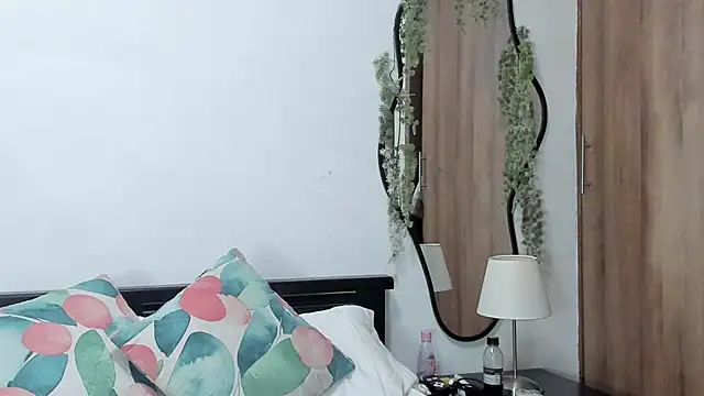 MailynFoxx webcam