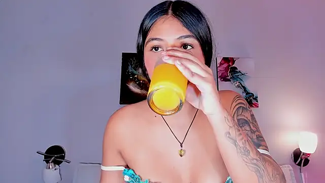 KimTaylorW webcam
