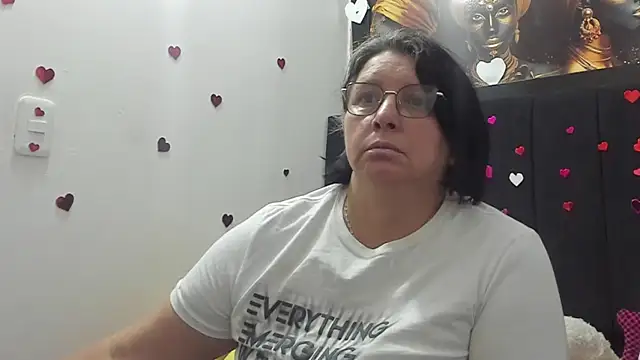 Evaaross_2345 webcam