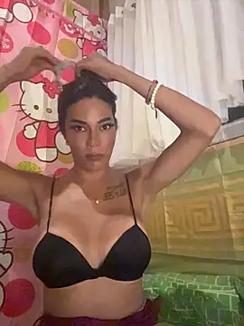 video sex chat YannieLickcious