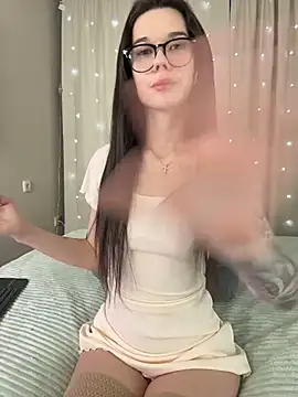 Vika_Gray webcam