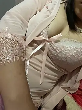Miu_sexyy98 webcam