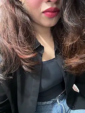 Webcam Model (riya_sharma11)  is live.Free join now!