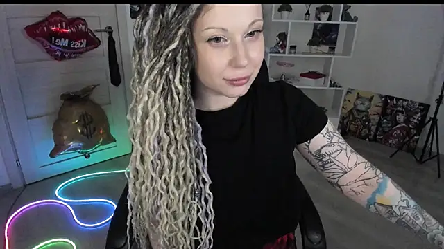 HoneySallyMoore webcam
