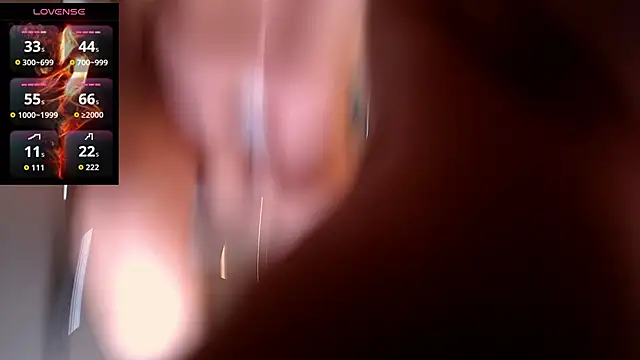 Tilly_Eliot webcam