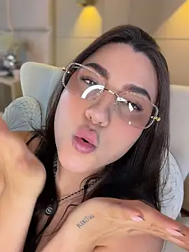 SaharaRush_ live sex cam
