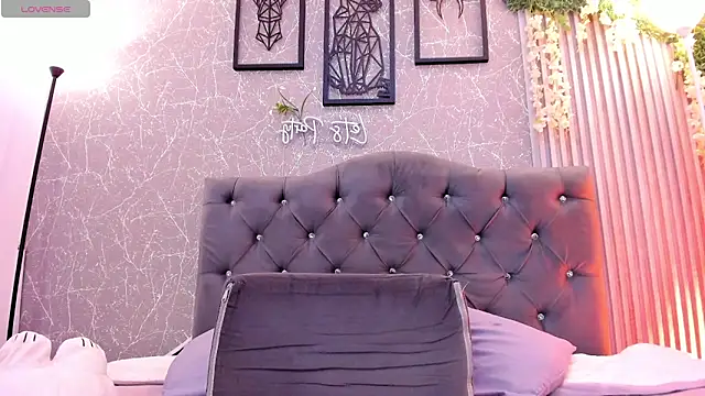 lana_gill1 webcam