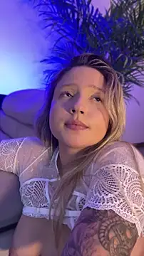 MiaPetit_ webcam